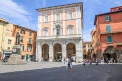 70: Toscane-305