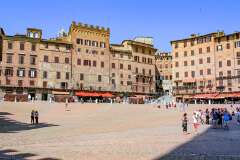 208: Toscane-690